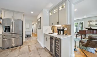 11 Bela View Dr, Bow, NH 03304