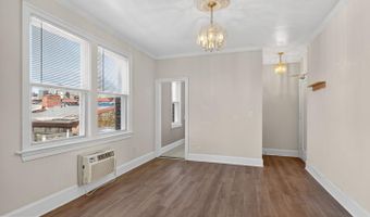 1820 SWANN St NW #403, Washington, DC 20009