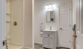 18518 Keeneland Ln, Abingdon, VA 24211