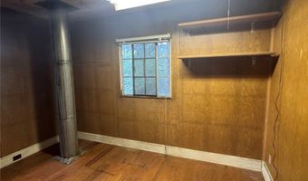 2410 N Revere Rd, Akron, OH 44333