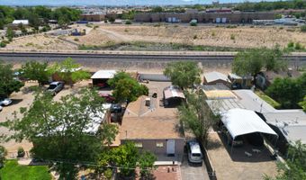 2908 Carlton St NW, Albuquerque, NM 87107