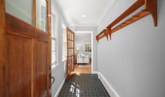 4009 64TH St, Bethesda, MD 20816