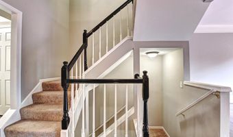 43485 PLANTATION Ter, Ashburn, VA 20147