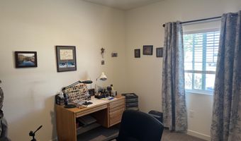 818 Karry Way, Fallon, NV 89406