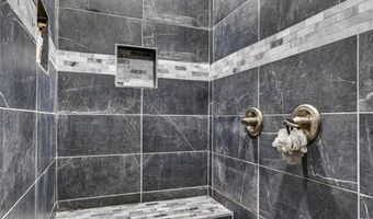 233 Mcgarrah Ln, Alma, AR 72921