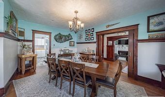 464 S Meridian St, Blackfoot, ID 83221