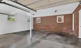 16019 Briarwood Ln, Abingdon, VA 24210