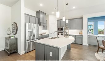 212 Seminole Trl, Alvarado, TX 76009