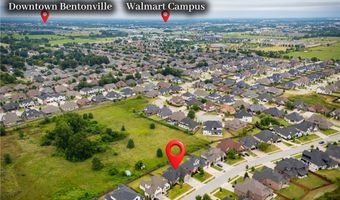 1902 SW Edinburgh Ave, Bentonville, AR 72713