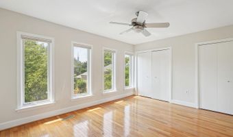 4375 EMBASSY PARK Dr NW, Washington, DC 20016
