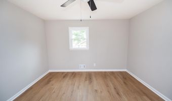 2031 Evergreen Dr, Boiling Springs, SC 29316