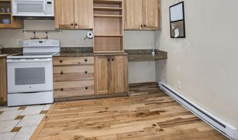 1050 W Beaver Crk E-201, Avon, CO 81620