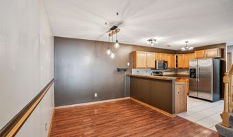 1517 SE Delaware Ave 2, Ankeny, IA 50021