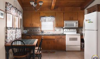 361 Lakeshore Dr 412 Lakeshore Dr, Alma, KS 66401