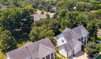268 Magnolia Trace Dr, Ballwin, MO 63021
