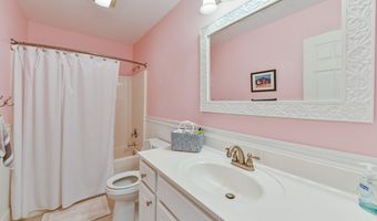 6 Carolina Ln, Beaufort, SC 29907