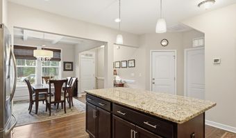 4060 Irwin Dr, Aberdeen, NC 28315