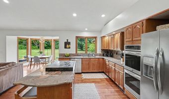 7543 S Bloomfield Royalton Rd, Ashville, OH 43103