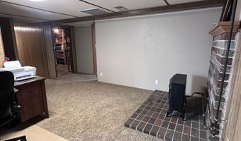 128 Mark St, Aurora, NE 68818