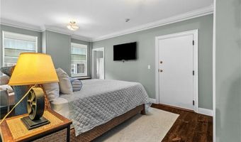 44 Bradford St 49, Bristol, RI 02809