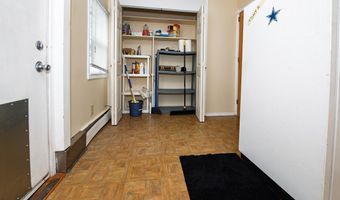 12 Jase Ct, Albany, NY 12208