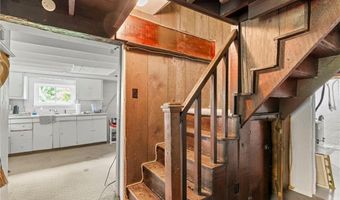 594 E Harrod Rd, Austin, IN 47102