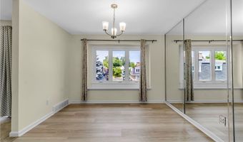 1419 N Forest Rd 7, Amherst, NY 14221