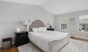 24 Cobblestone Ter, Coventry, RI 02816