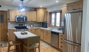650 S 7th St, Akron, IA 51001