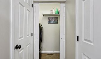 5524 STONECROFT Ln, Allentown, PA 18106