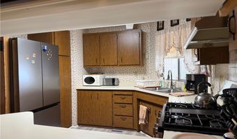 1368 Lincoln Ln, Bullhead City, AZ 86442