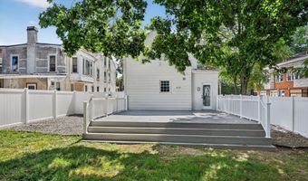 452 GREEN Ln, Philadelphia, PA 19128