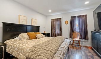 346 Locust Ave, Amsterdam, NY 12010