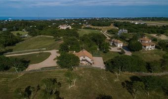 1501 Beacon Hill Rd, Block Island, RI 02807