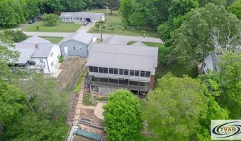 495 Shore Dr, Big Sandy, TN 38221