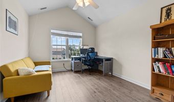 110 Lightwater Dr, Aberdeen, NC 28315