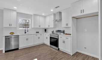 1766 Blossom Ln, Austell, GA 30168