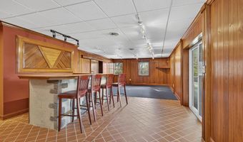 625 NW Locust St, Abingdon, VA 24210