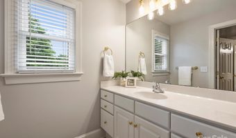 7122 The Grns, Charlotte, NC 28277