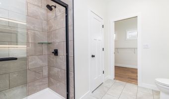 6074 Stockwood, Asbury, IA 52002