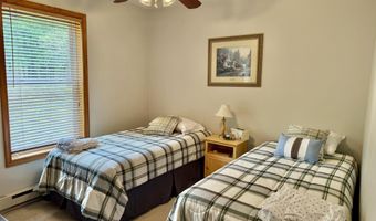 44 Berryman Ln, Albrightsville, PA 18210