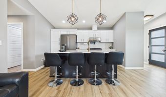 2508 Dean Ct, Brookings, SD 57006