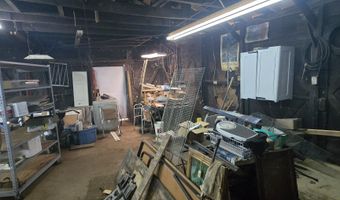 110 Church St, Barnesville, GA 30204