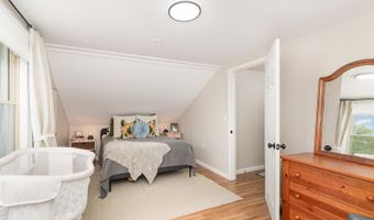1662 Rosemont Ave, Cincinnati, OH 45205