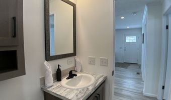 7155 W 126th St 438, Apple Valley, MN 55124
