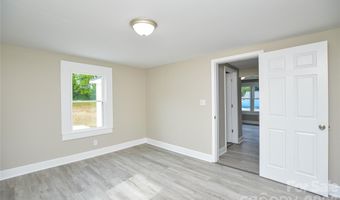 730 W Oakwood Ave, Albemarle, NC 28001