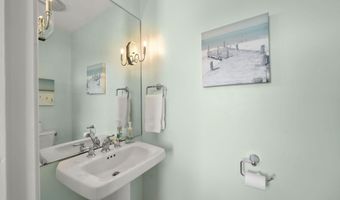 4 Bittersweet Lane 4, Bourne, MA 02532