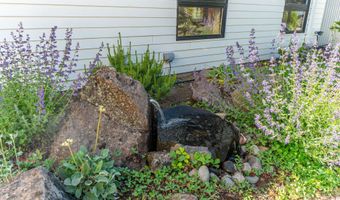 15 NW St Helens Pl # 1 & #2, Bend, OR 97703