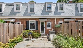 3013 S COLUMBUS St, Arlington, VA 22206