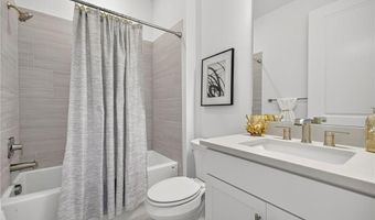 3052 Weston Mnr, Alva, FL 33920